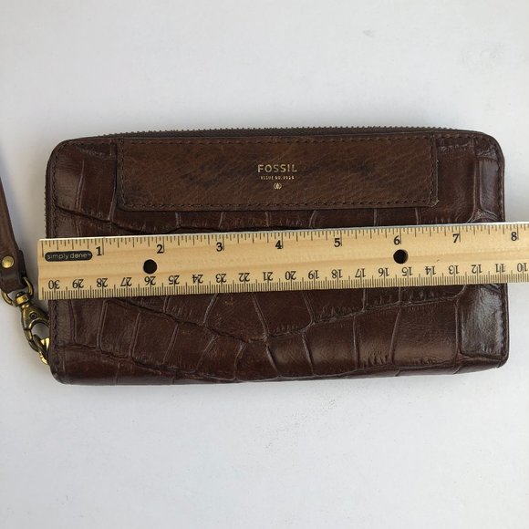 Fossil Brown Leather Croc Embossed Amanda Zip Around Wallet / Wristlet Timeless - Picture 9 of 17